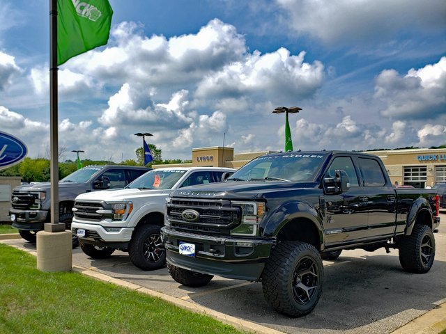 Certified 2025 Ford F150 Platinum w/ FX4 Off-Road Package AWD/4WD image 20