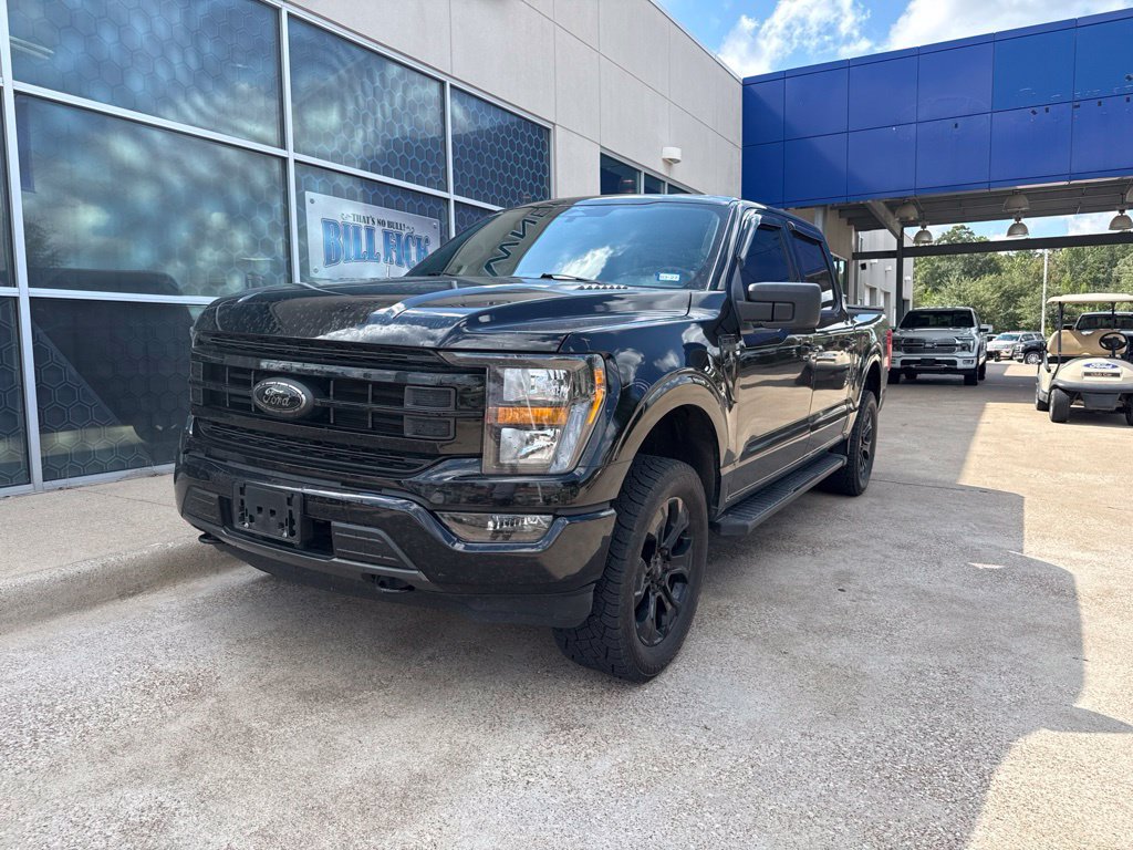 Certified 2023 Ford F150 XLT w/ XLT Black Appearance Package AWD/4WD image 4