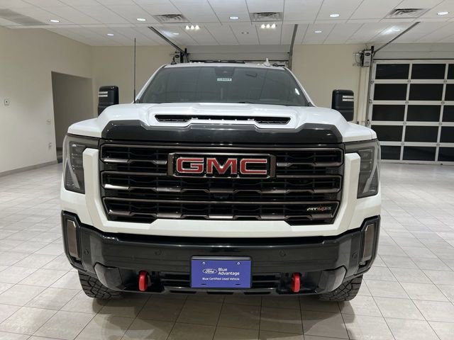 Used 2024 GMC Sierra 2500 AT4X AWD/4WD image 8