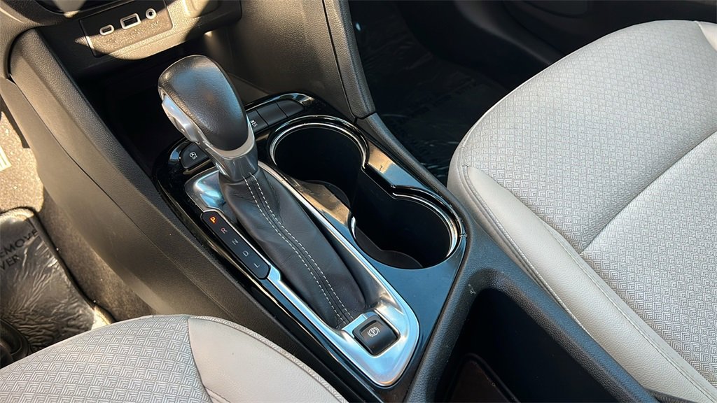 Used 2023 Buick Encore GX Preferred w/ Cold Weather Comfort Package image 13