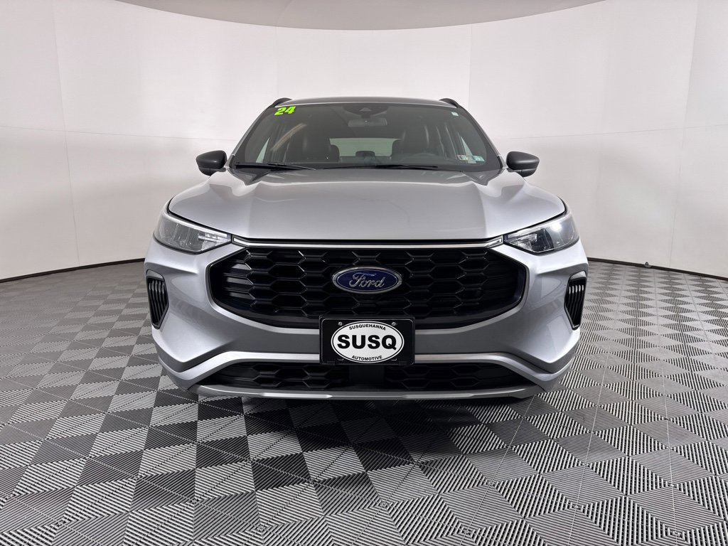 Certified 2024 Ford Escape ST-Line w/ Tech Pack #1 image 8