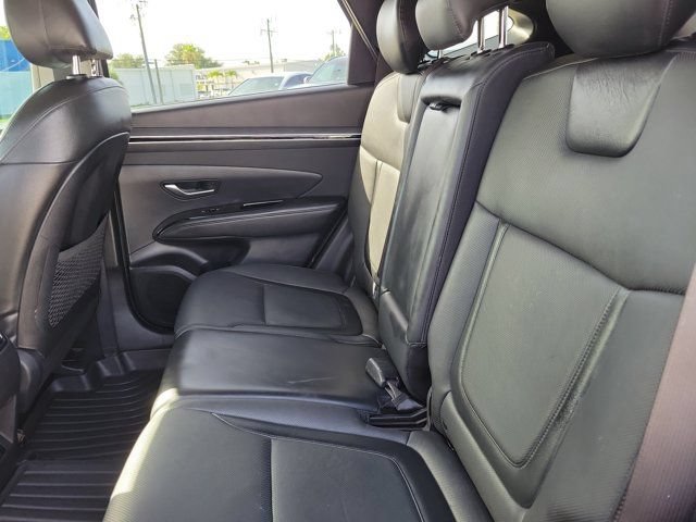 Used 2022 Hyundai Tucson Limited w/ Cargo Package FWD image 16