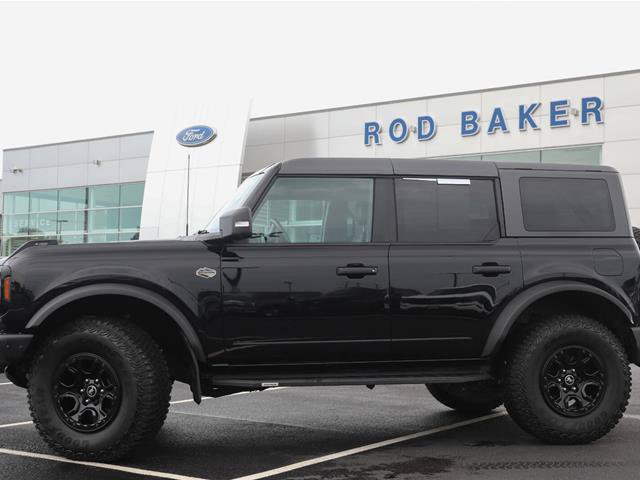 Certified 2022 Ford Bronco Wildtrak AWD/4WD image 4