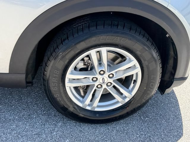 Certified 2020 Ford Explorer XLT w/ Equipment Group 202A RWD image 19