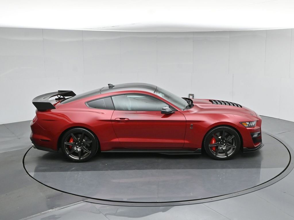 Certified 2021 Ford Mustang Shelby GT500 w/ Carbon Fiber Track Pack image 43
