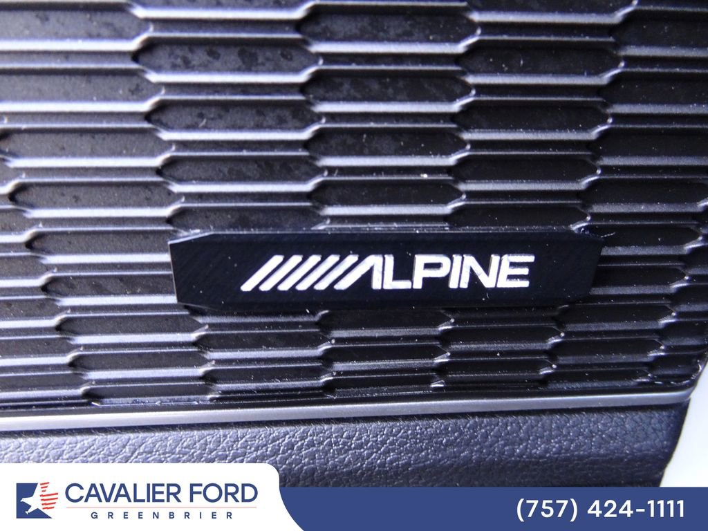 Used 2024 Jeep Grand Cherokee Trailhawk w/ Advanced Protech Group II AWD/4WD image 21