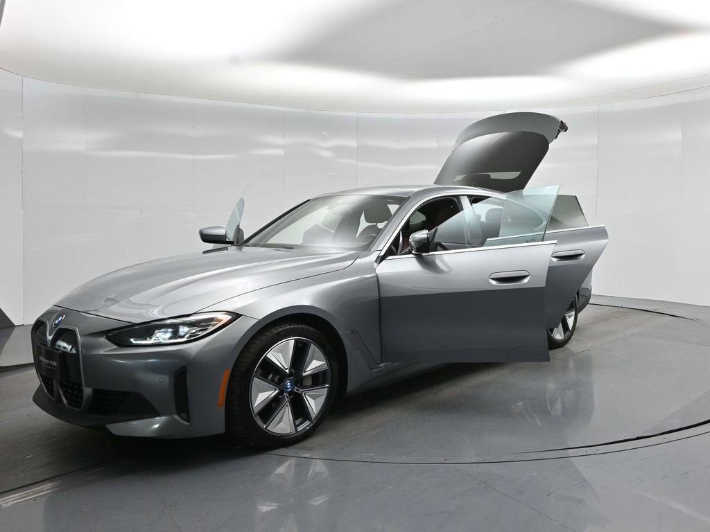 Used 2023 BMW i4 eDrive40 RWD image 29