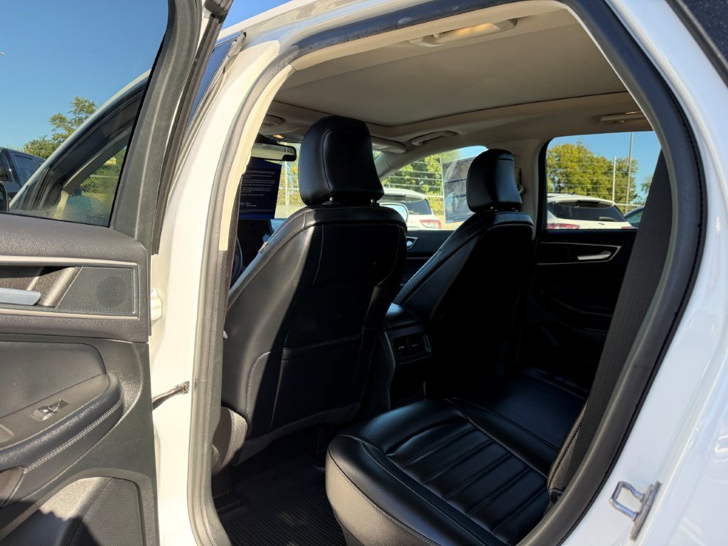 Certified 2024 Ford Edge SEL w/ Convenience Package AWD/4WD image 17