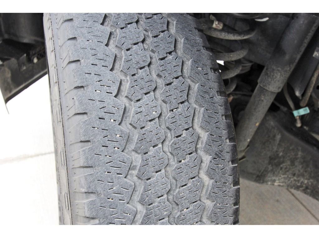 Certified 2024 Ford F250 XLT w/ FX4 Off-Road Package AWD/4WD image 30