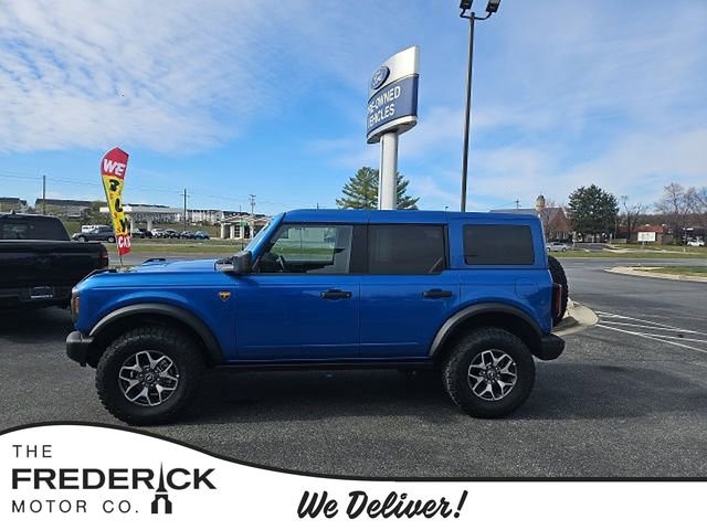 Certified 2025 Ford Bronco Badlands AWD/4WD image 1