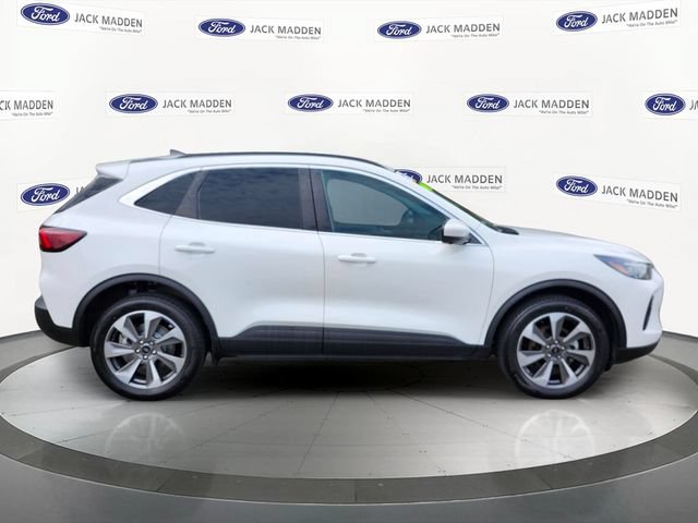 Certified 2024 Ford Escape Platinum AWD/4WD image 6