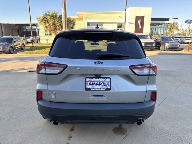 Certified 2022 Ford Escape SE w/ SE Sport Appearance Package image 8
