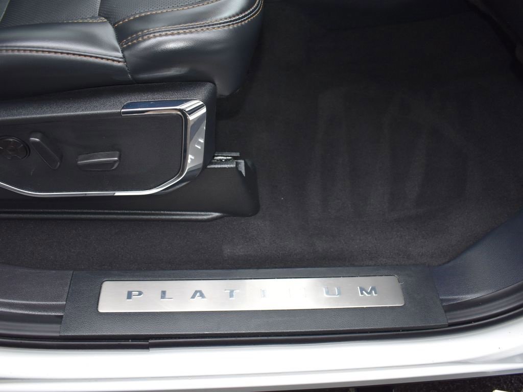 Certified 2024 Ford F350 Platinum w/ FX4 Off-Road Package image 54