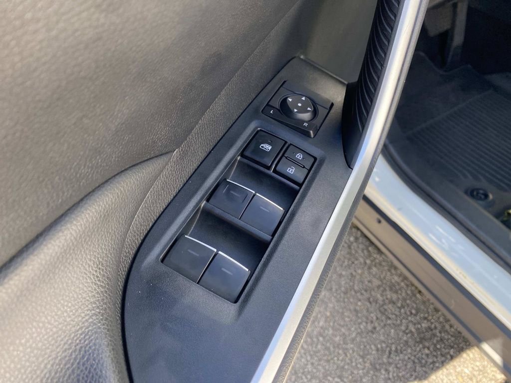 Used 2024 Toyota RAV4 XLE w/ Convenience Package FWD image 18