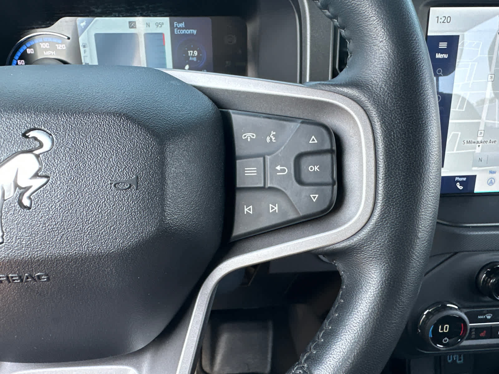 Certified 2024 Ford Bronco Badlands image 21