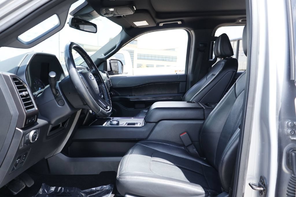 Certified 2021 Ford Expedition Limited RWD image 4