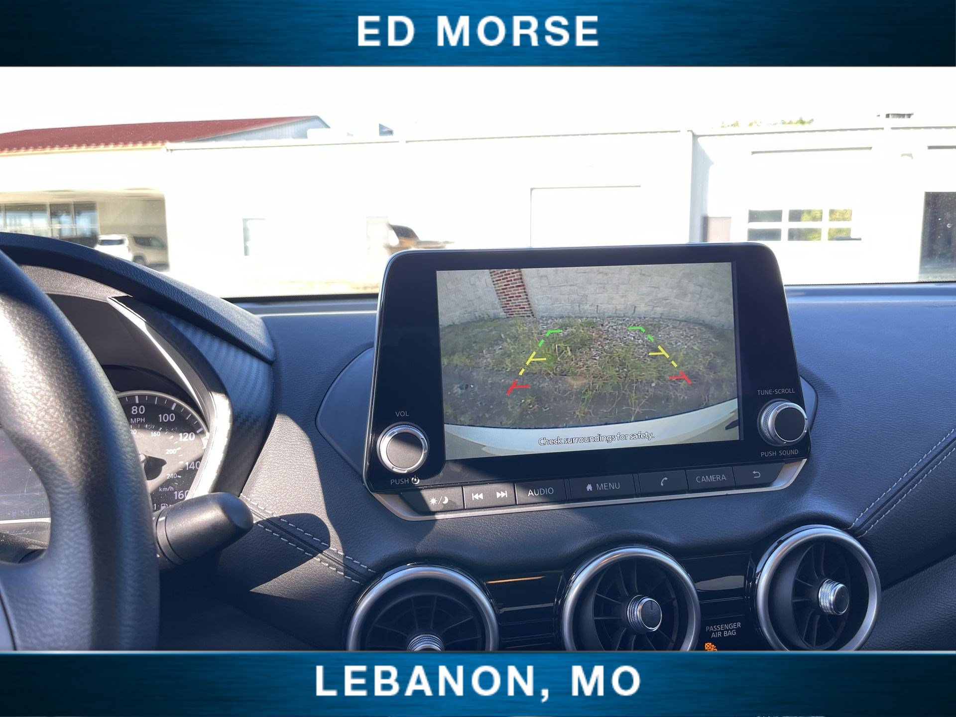 Used 2025 Nissan Sentra SV FWD image 14