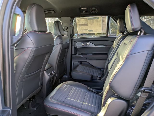 Certified 2026 Ford Explorer ST-Line w/ ST-Line Street Pack RWD image 13