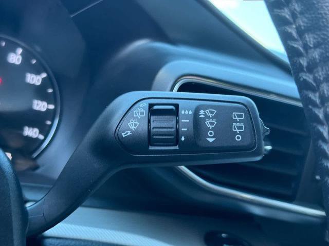 Certified 2022 Ford Explorer XLT w/ Equipment Group 202A AWD/4WD image 27
