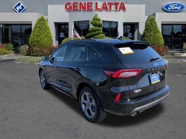 Certified 2024 Ford Escape ST-Line w/ Tech Pack #1 video 3