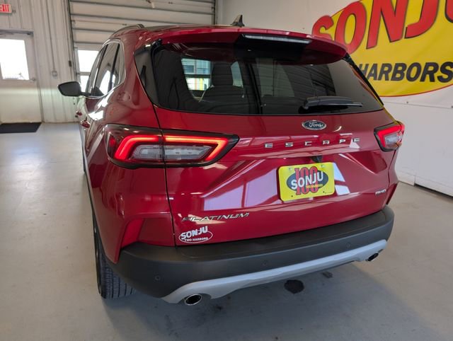Certified 2024 Ford Escape Platinum AWD/4WD image 36