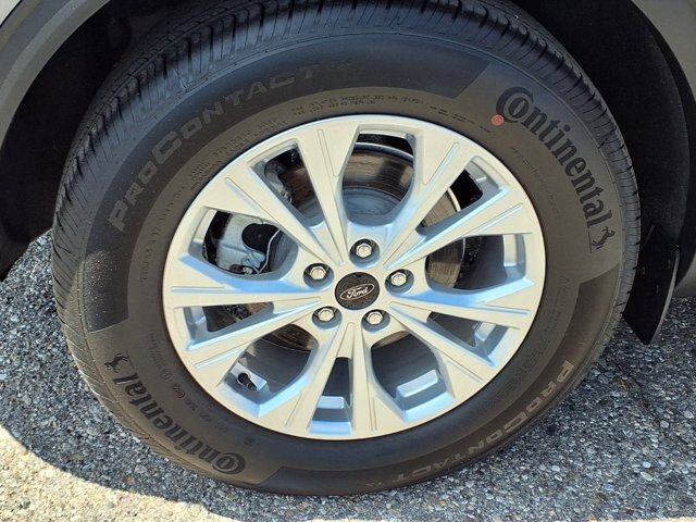 Certified 2023 Ford Escape Active AWD/4WD image 24