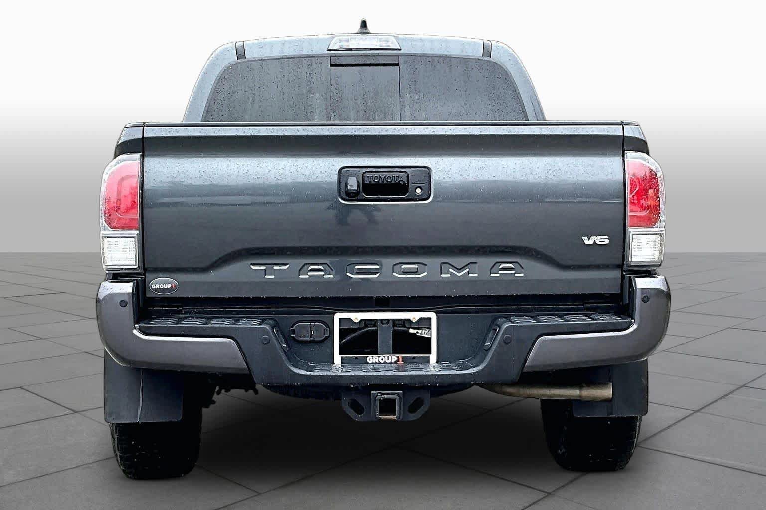 Used 2023 Toyota Tacoma TRD Off-Road w/ TRD Premium Off Road Package AWD/4WD image 5