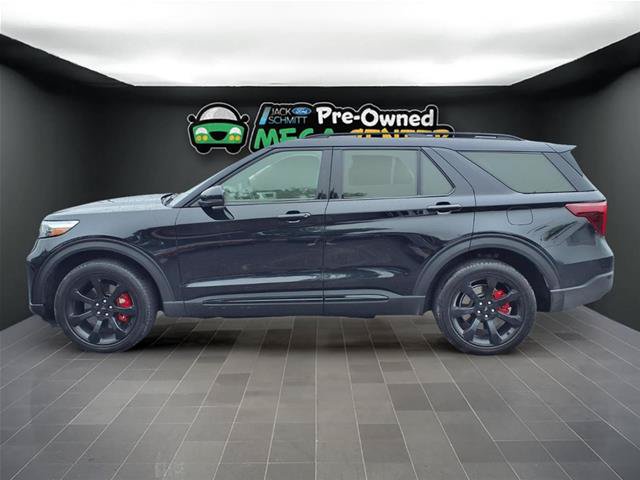 Certified 2024 Ford Explorer ST w/ Equipment Group 401A AWD/4WD image 3