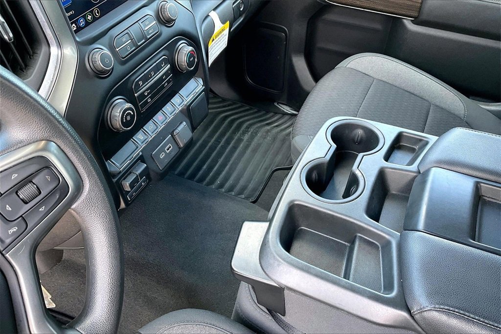 Used 2021 Chevrolet Silverado 2500 LT w/ Z71 Off-Road Package image 15