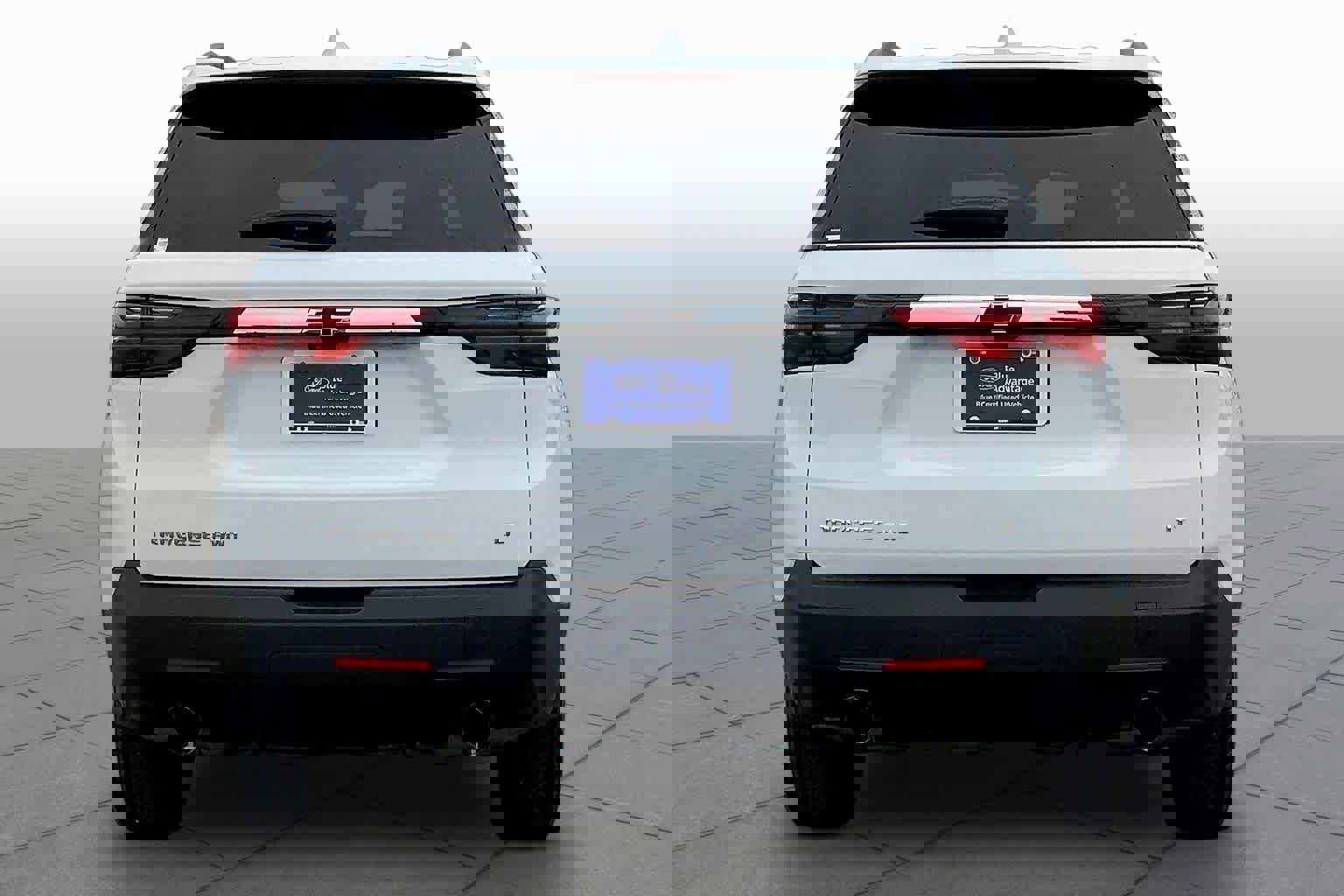 Used 2023 Chevrolet Traverse LT w/ Rear Camera Mirror Package video 2