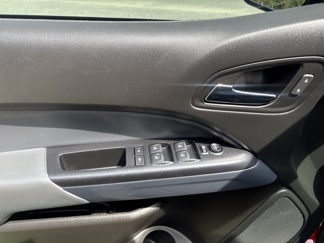 Used 2020 Chevrolet Colorado Z71 RWD image 16