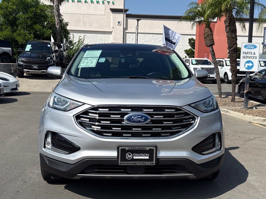 Certified 2019 Ford Edge Titanium FWD image 4