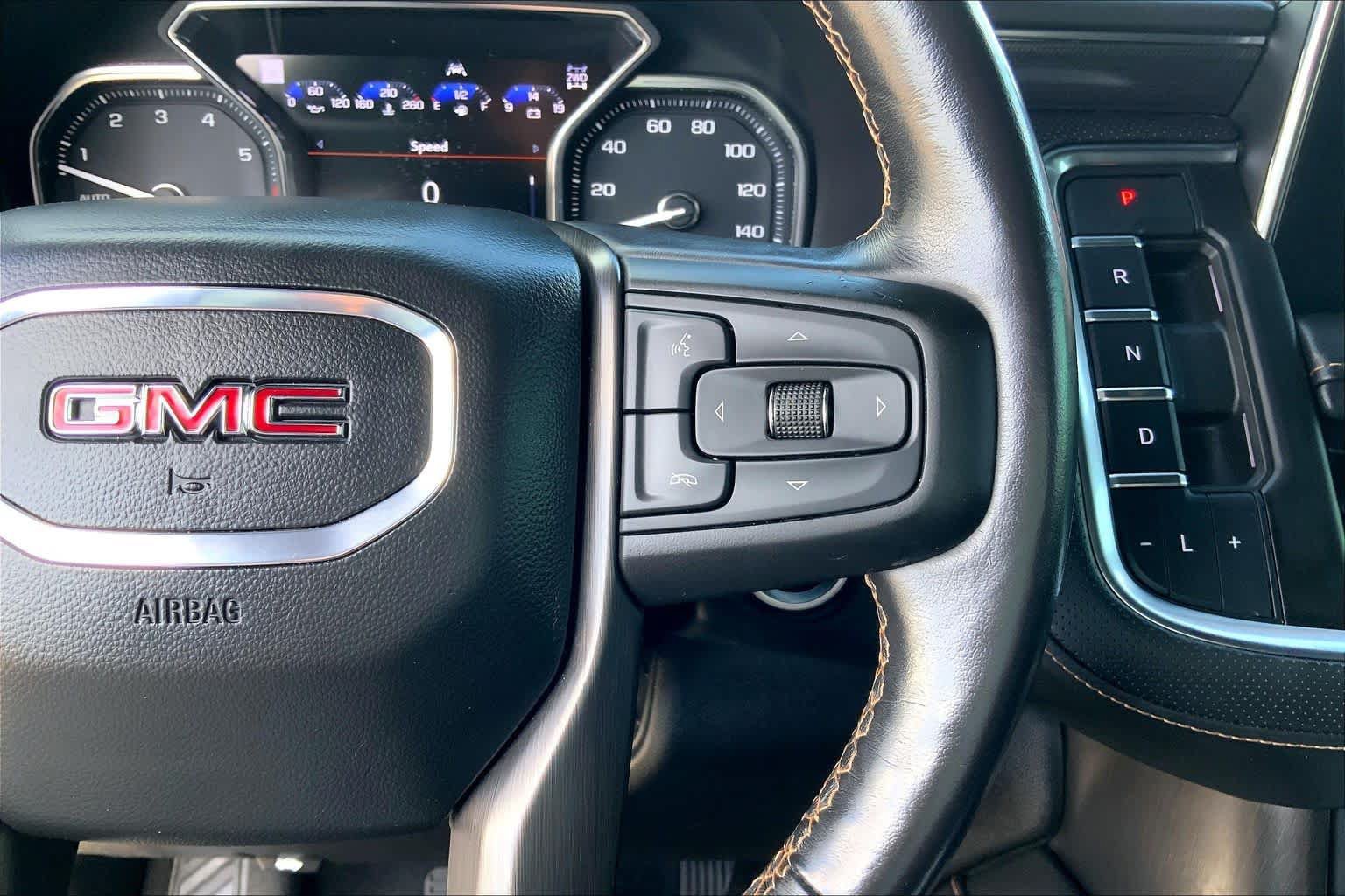 Used 2021 GMC Yukon AT4 w/ AT4 Premium Plus Package AWD/4WD image 47
