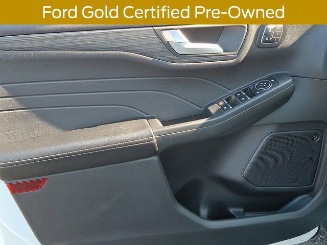 Certified 2023 Ford Escape SE w/ PHEV Premium Package FWD image 15