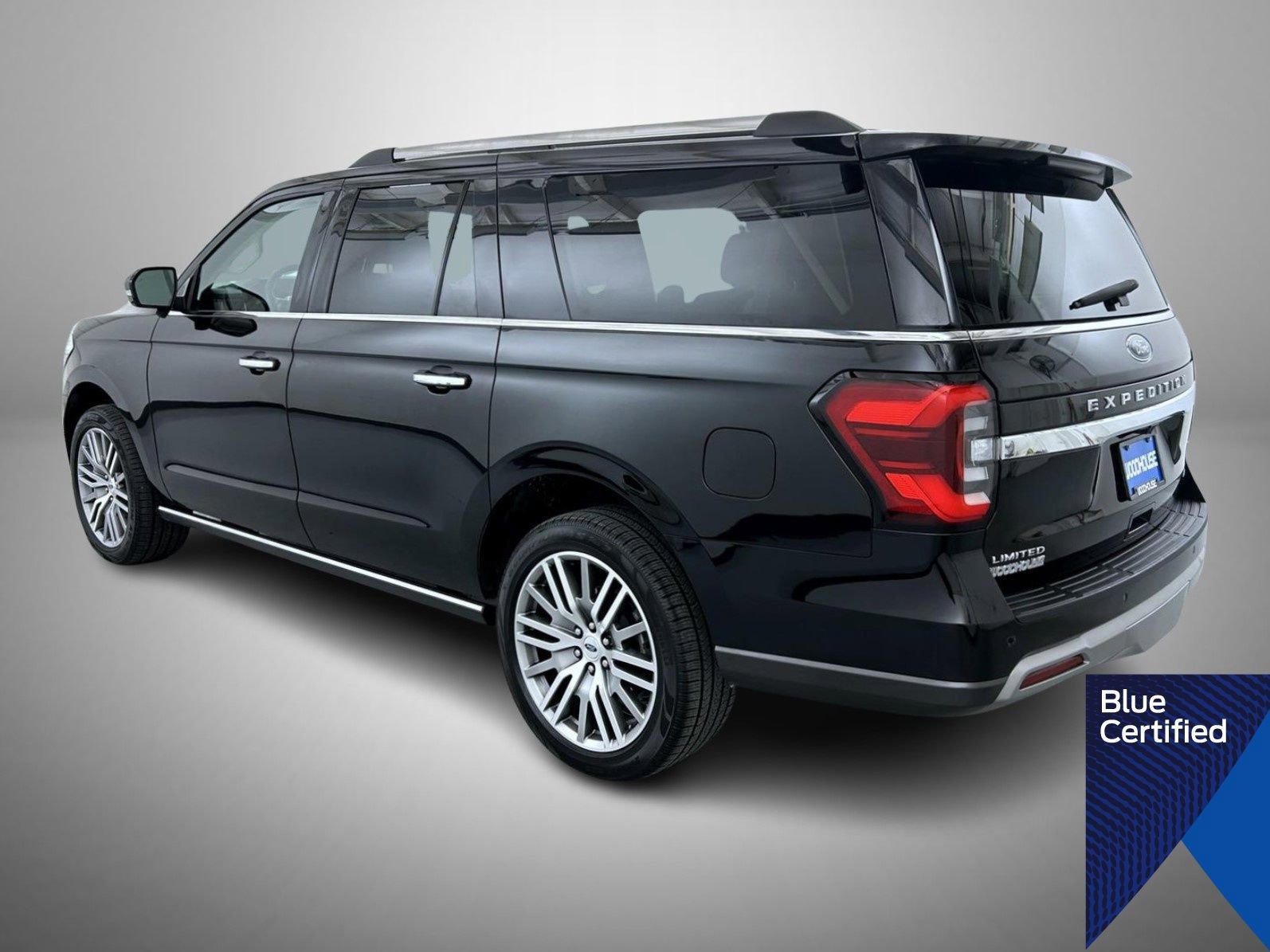 Certified 2022 Ford Expedition Max Limited image 3