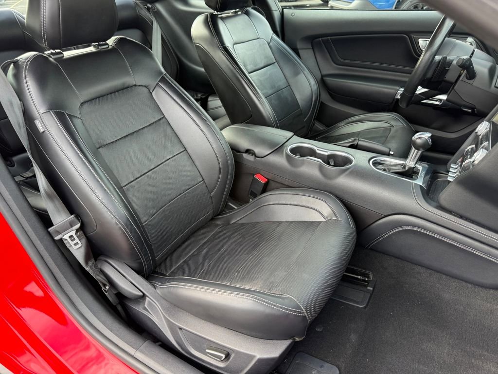 Certified 2019 Ford Mustang GT Premium w/ Equipment Group 401A image 10