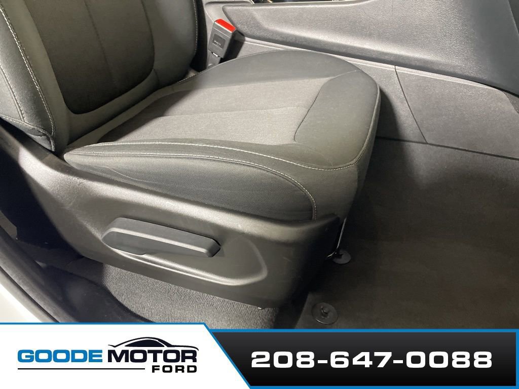 Used 2023 Jeep Grand Cherokee L Laredo image 25