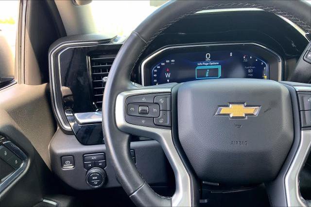 Used 2023 Chevrolet Silverado 1500 LT AWD/4WD image 23