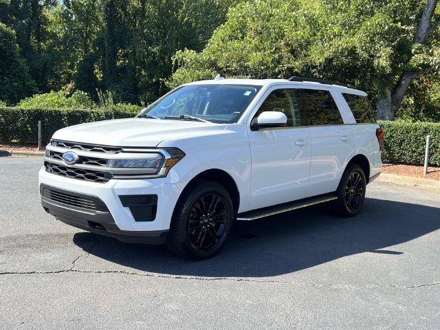 Certified 2023 Ford Expedition XLT AWD/4WD image 2