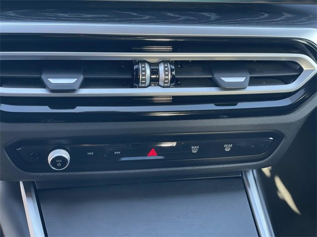 Used 2023 BMW i4 eDrive35 w/ Premium Package image 16