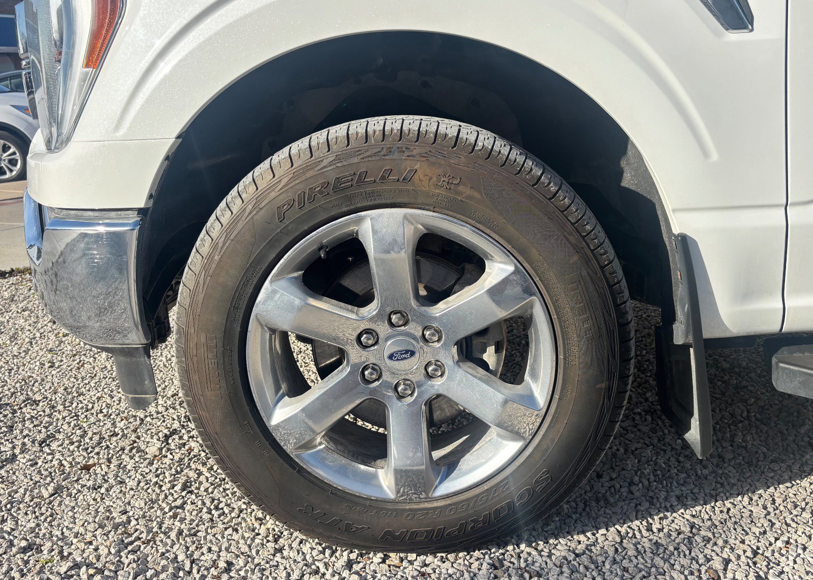 Certified 2022 Ford F150 Lariat w/ Equipment Group 502A High image 19