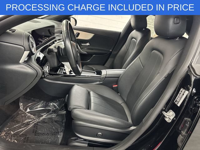Used 2025 Mercedes-Benz CLA 250 4MATIC image 3