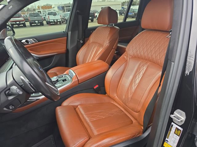 Used 2023 BMW X7 M60i w/ Executive Package image 12