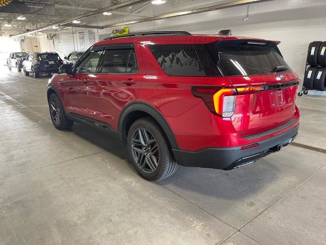 Certified 2025 Ford Explorer ST-Line w/ Premium Package AWD/4WD image 6