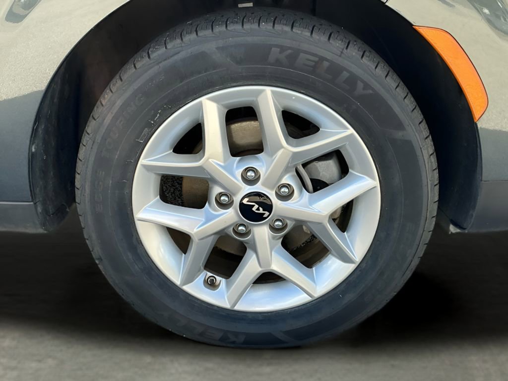 Used 2024 Kia Soul LX w/ Option Group 015 image 14