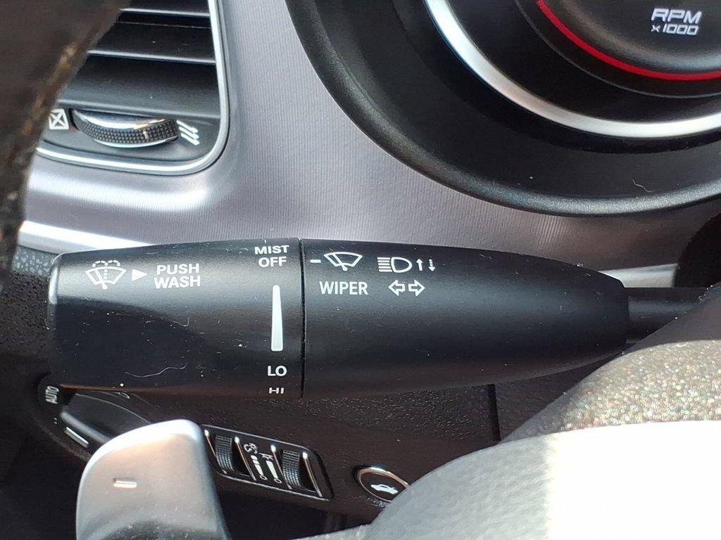 Used 2019 Dodge Charger SXT w/ Driver Confidence Group AWD/4WD image 26