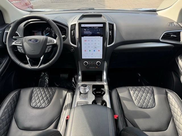 Certified 2024 Ford Edge Titanium w/ Equipment Group 301A AWD/4WD image 7