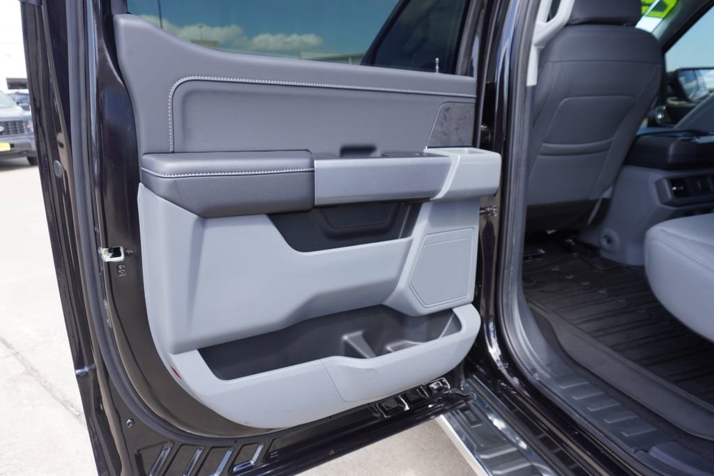 Certified 2025 Ford F150 XLT w/ Equipment Group 302A MID image 23