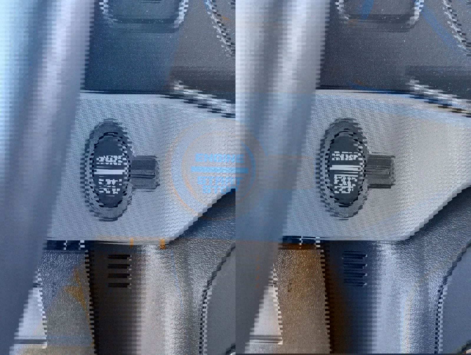 Certified 2023 Ford Bronco Black Diamond image 24