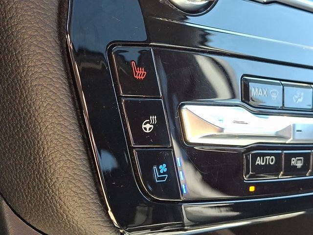 Certified 2023 Ford Explorer Limited w/ Limited Technology Package image 25